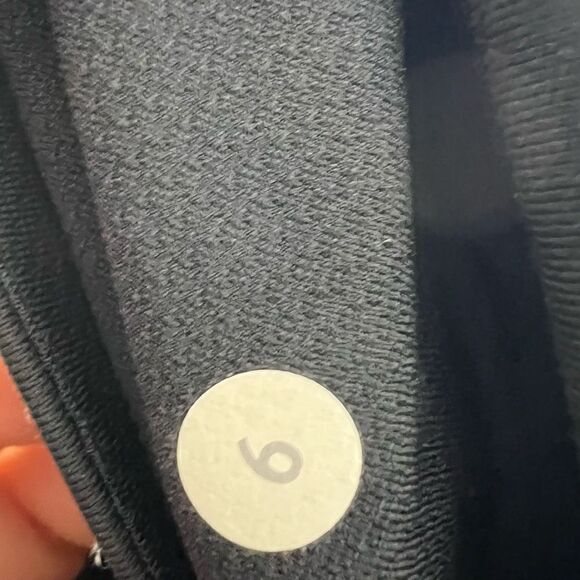 Lululemon Leggings Womens Size 6 Cropped Black Compression Pull On Black Ladies - Picture 4 of 6